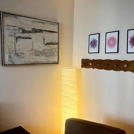 просторен и уютен двустаен в долен лозенец - кварталът на артистите Apartment